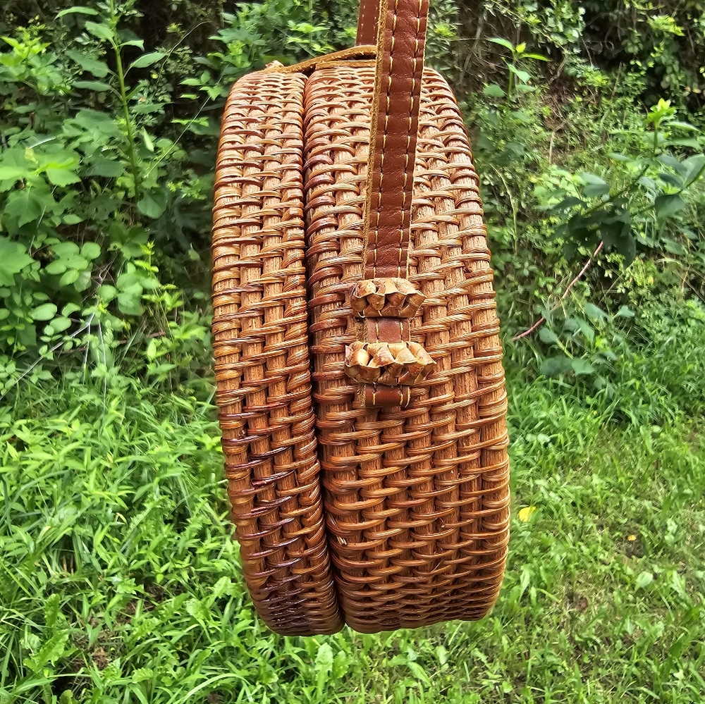 Round Rattan Crossbody Purse - Picture 2 of 5